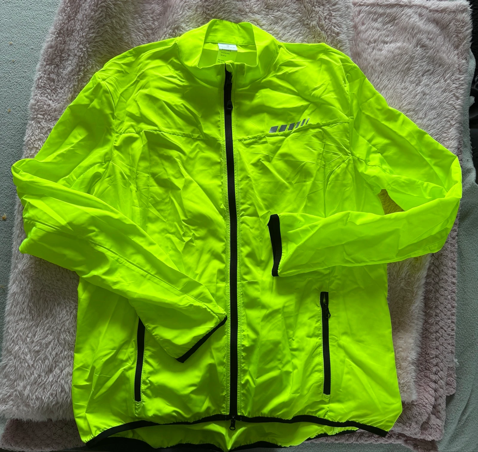 Coupe vent. Kway 